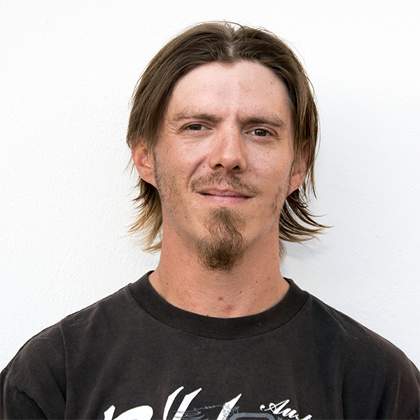 cropped-Theuns2.png